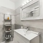 別荘 Bellevue Cite Chez Jean - Vue Directe Cite, Cite A 200m, Clim, Parking Public Gratuit A 200m, Wifi - Direct View Cite, 200m To Cite, Aircon, Free Public Car Park 200m, Wifi カルカソンヌ