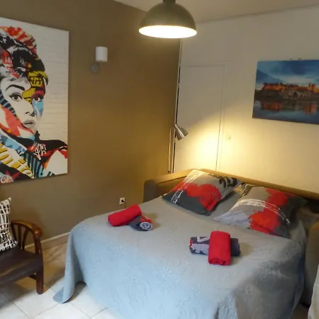 Holiday home Chez Jean - Vue Directe Cite, Cite A 200M, Clim, Parking Public Gratuit A 200M, Wifi - Direct View Cite, 200M To Cite, Aircon, Free Public Car Park 200M, Wifi *