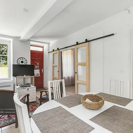 Chez Jean - Vue Directe Cite, Cite A 200m, Clim, Parking Public Gratuit A 200m, Wifi - Direct View Cite, 200m To Cite, Aircon, Free Public Car Park 200m, Wifi * Carcassonne