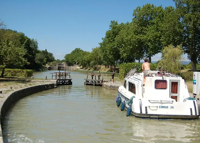 Bellevue Cité Chez Jean - Vue Directe Cité, Cité à 200m, Clim, Parking Public Gratuit à 200m, Wifi - Direct View Cité, 200m To Cité, Aircon, Free Public Car Park 200m, Wifi Hébergement de vacances *